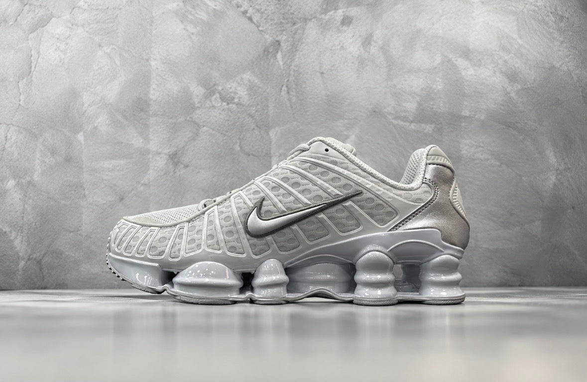 Nike Shox weiß