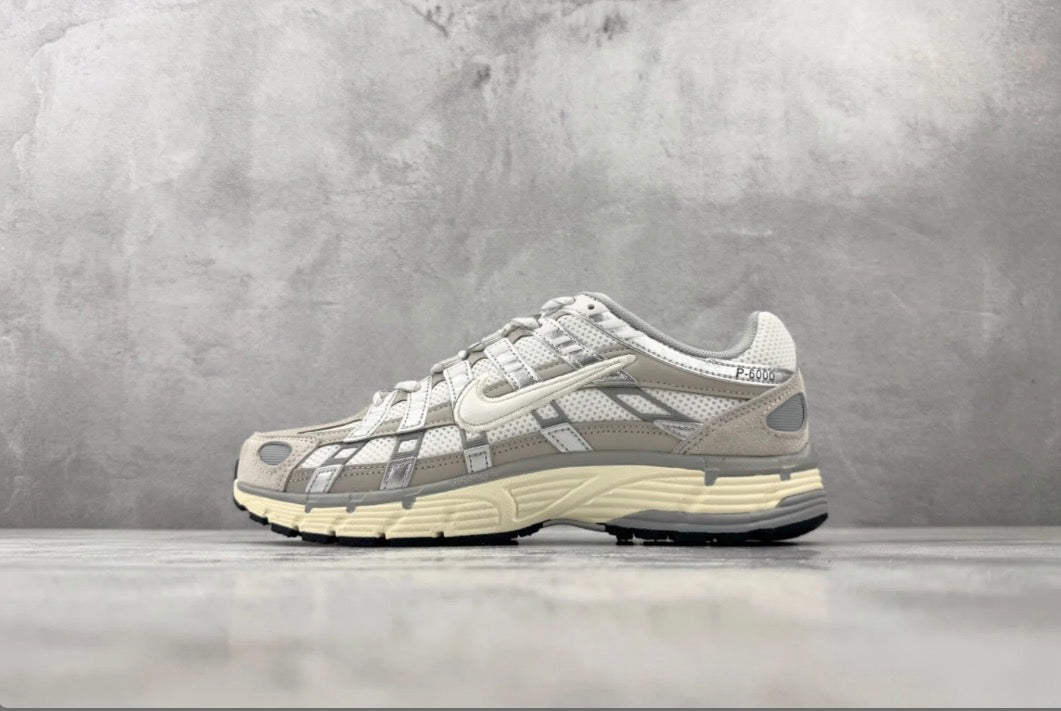 Nike P-6000 weiß-grau-weiß