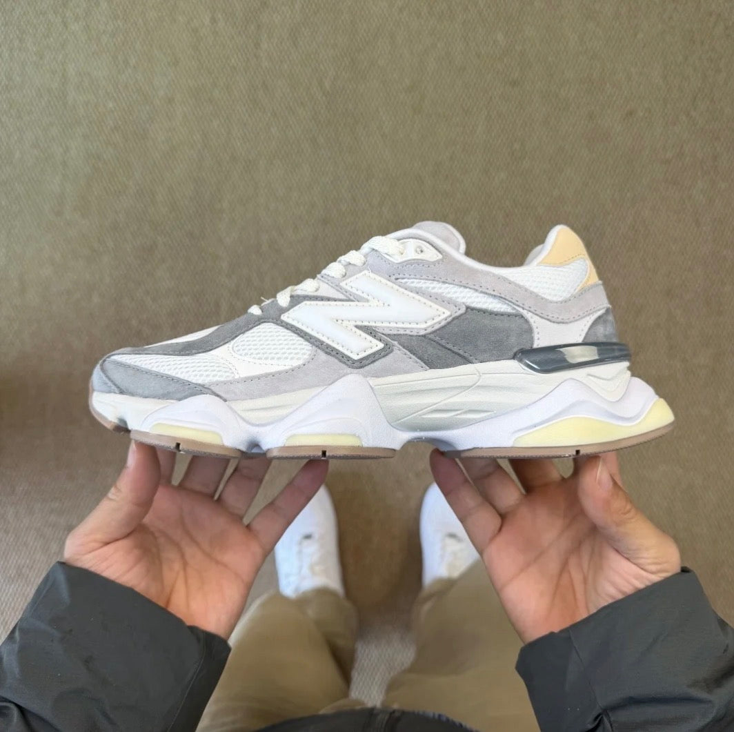 New Balance 9060 weiß-grau