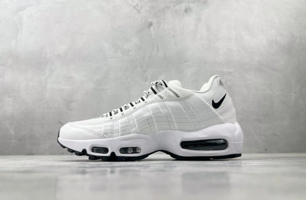 Nike Air Max 95 weiß-schwarz