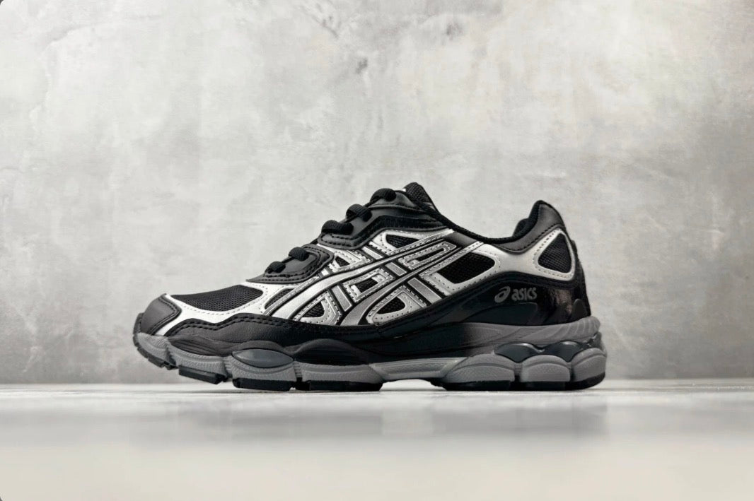 ASICS Gel 1130 NYC schwarz-silber