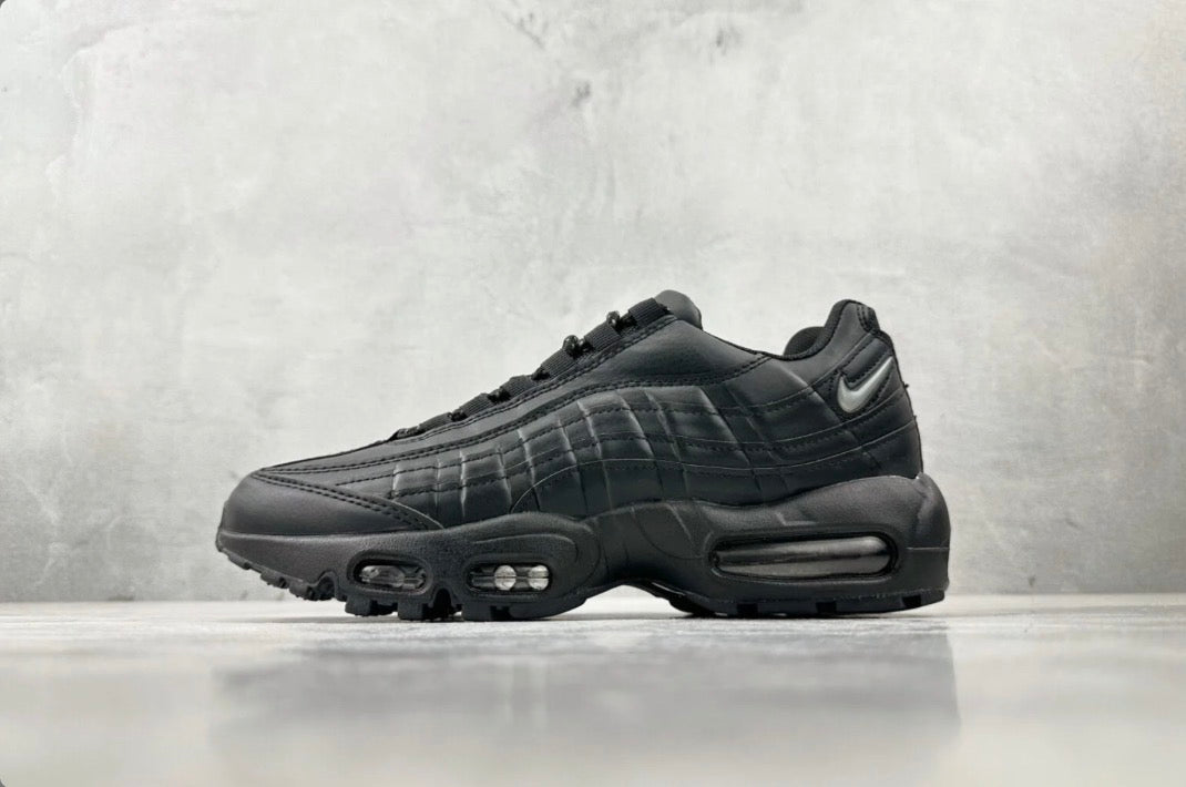 Nike Air Max 95 schwarz-grau