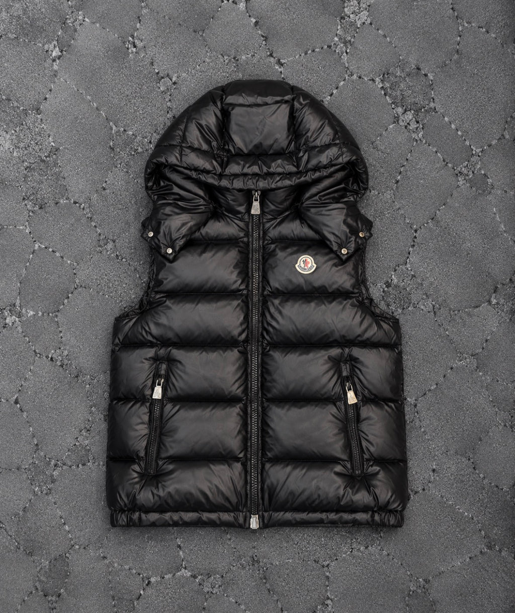 Moncler Puffer Weste Kapuze